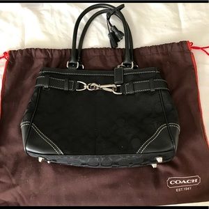 Coach shoulder bag (Black)